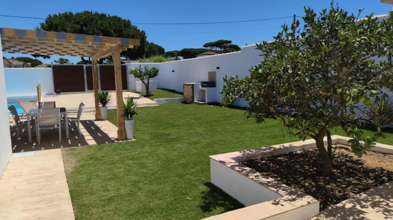 PALAPA GARDEN, muy cerca del mar, con piscina privada Villa Chiclana de la Frontera Exterior foto