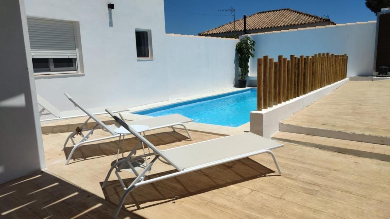 PALAPA GARDEN, muy cerca del mar, con piscina privada Villa Chiclana de la Frontera Exterior foto