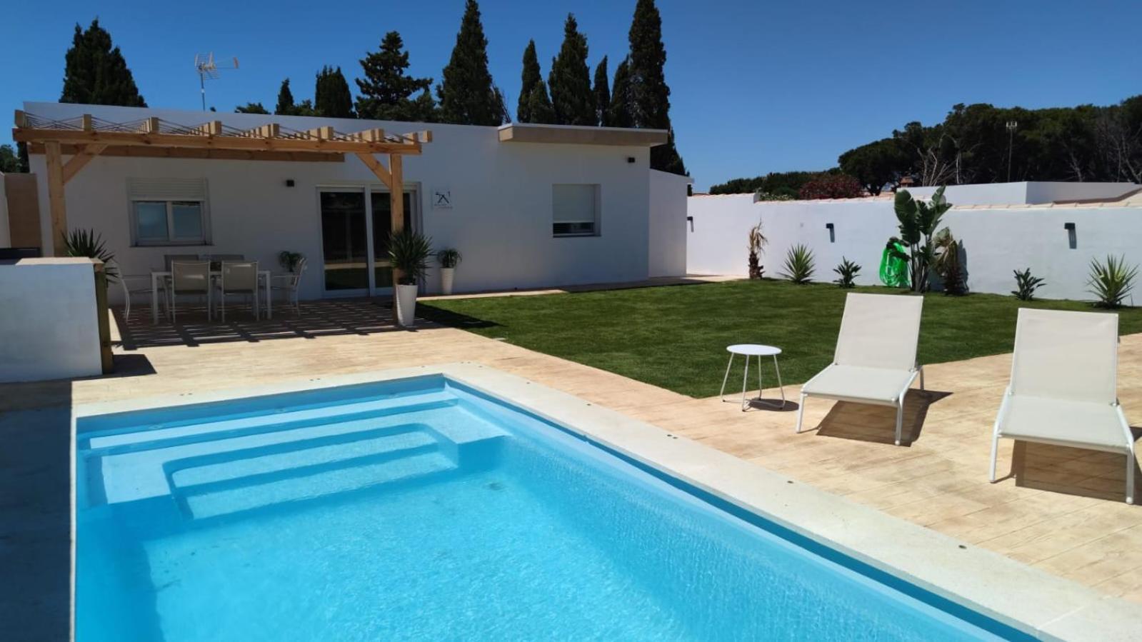 PALAPA GARDEN, muy cerca del mar, con piscina privada Villa Chiclana de la Frontera Habitación foto